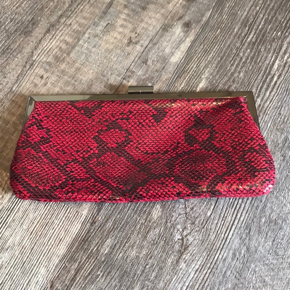 Red purse bundle! - Picture 4 of 8